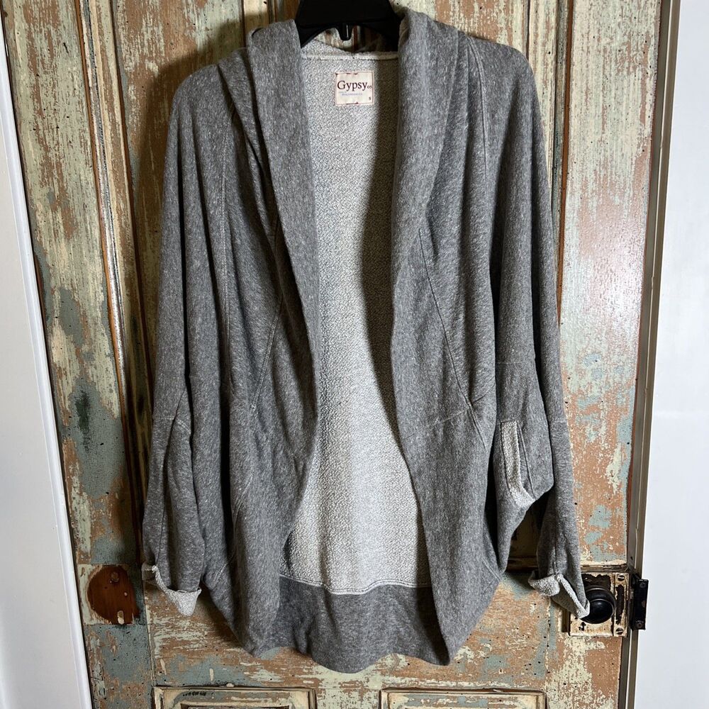 Gypsy 05 S Sweater Shrug Gray Open Front Pockets Lightweight Funky Hooded Logo